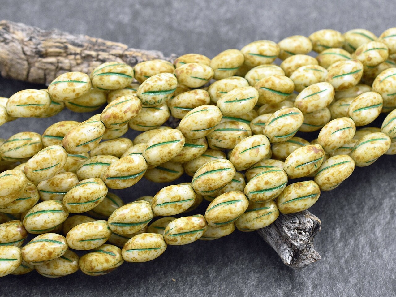 *17* 8x11mm Green Washed Alabaster Picasso Coffee Bean Oval Beads